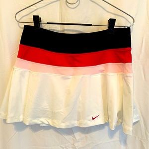 NWT Nike Skirt